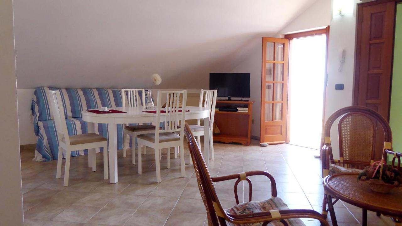 סנטה דומניקה Appartamento Panoramico Santa Domenica מראה חיצוני תמונה